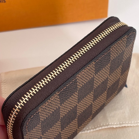 Louis Vuitton Zippy card case - Picture 4 of 10
